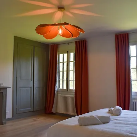 Villa La Normande -piscine- 10 Min Pont Audemer 10p *